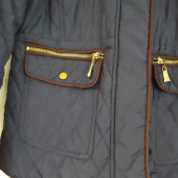 Quilted Jacket with hood Navy Size small - Picture 2 of 12